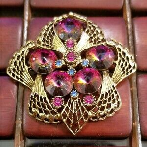 Beautiful Vibrant Vintage Volcano Rivoli Rhinestone Brooch 2" Diameter